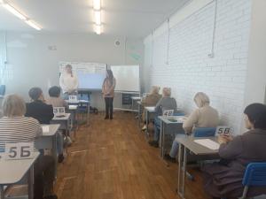 Родители минусинских школьников приняли участие во Всероссийской акции «Сдаём вместе. День сдачи ЕГЭ родителями»